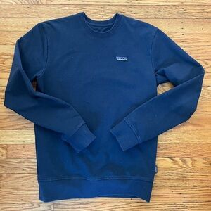 XS men’s Patagonia sweatshirt